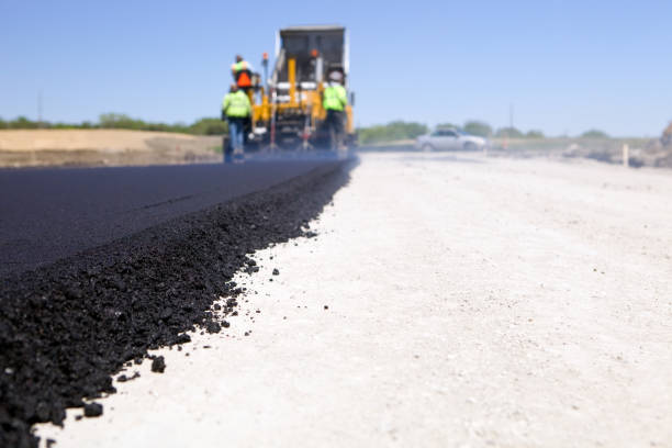 Best Driveway Resurfacing Pavers  in Broadview, IL