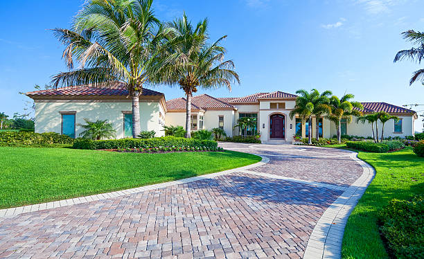Best Local Driveway Pavers  in Broadview, IL